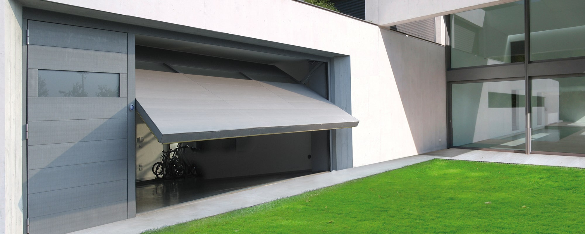 Retractable Garage Door