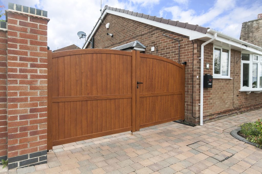 Smart & Secure Aluminium Gate